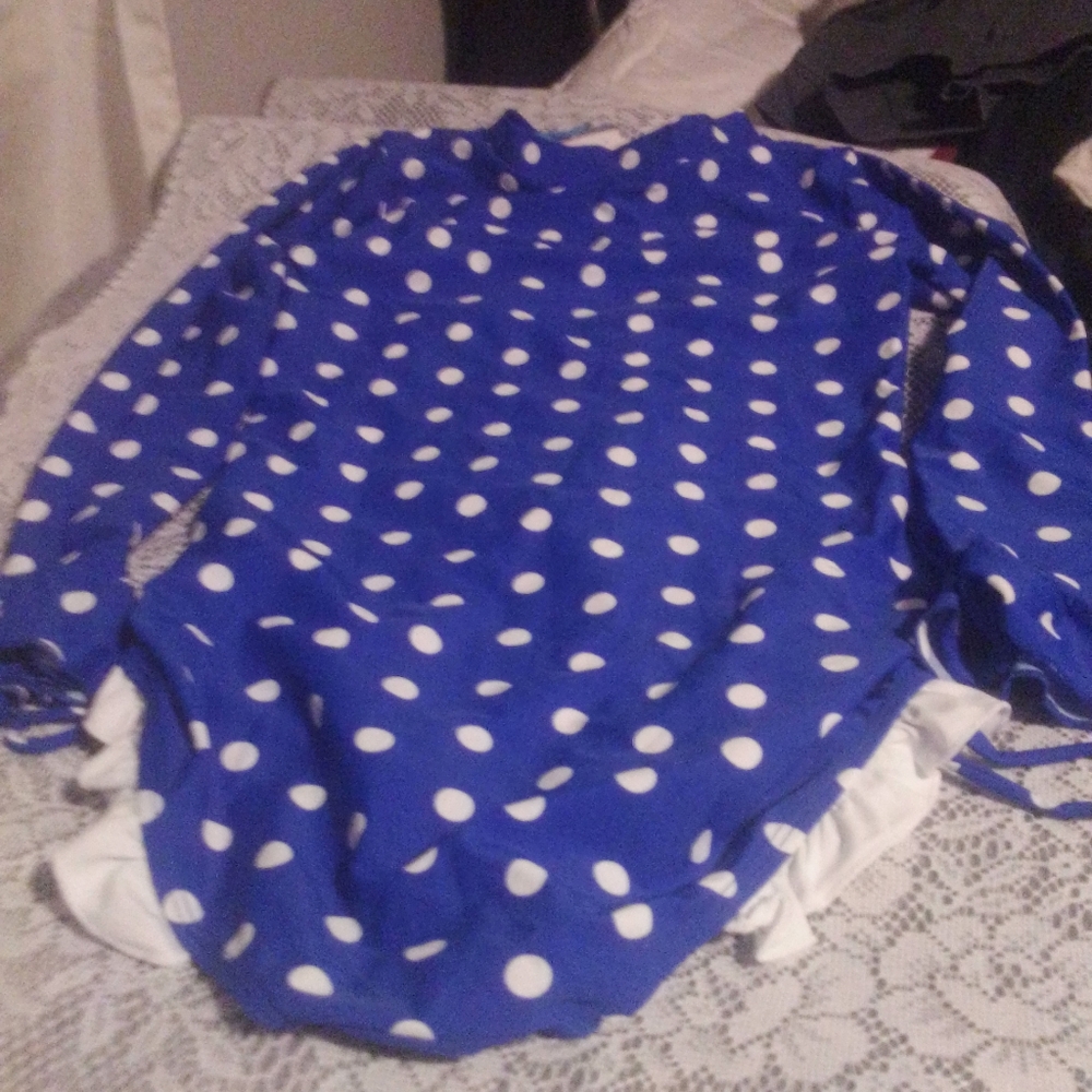 Girls swimsuits